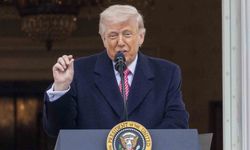 Trump: '(İran) Orada daha çok uzun bir süre kalmamız gerekmeyecek'