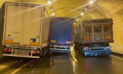 Tünelde iki tır çarpıştı: 1 yaralı