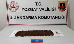 Uyuşturucu şüphelisi kovalamacada jandarmadan kaçamadı
