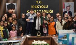 Van'da kitap okuma yarışmasında dereceye girenler ödüllendirildi