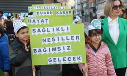 Yeşilay'dan Uşak'ta farkındalık yürüyüşü