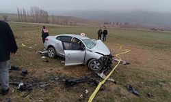 Yozgat'ta otomobiller çarpıştı: 1 ölü, 5 yaralı