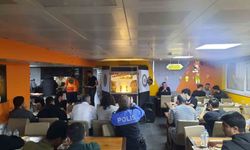 Yurtta kalan öğrenciler Ramazan coşkusunu yaşadı