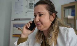 3 bin kişiyi arayarak kanser taramasına ikna eden ebenin azmi