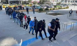 300 milyon liralık yasa dışı bahis çetesi zanlısı 13 kişi adliyeye sevk edildi