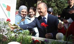 Adana'da şehit polisler unutulmadı