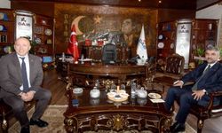 AK Parti Erzurum İl Başkanı Av. Küçükoğlu'ndan DAİB Başkanı Madırlı'ya 'Hayırlı olsun' ziyareti