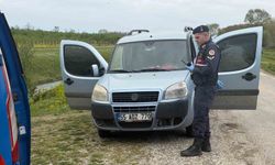 Aracında silahla vurulmuş halde bulundu