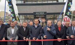 Arnavutköy'de 3 yeni eser hizmete açıldı, yaşam merkezinin temeli atıldı