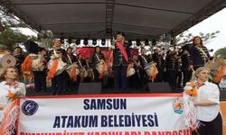 Atakum Cumhuriyet Kadınları Bandosu, festivale damga vurdu