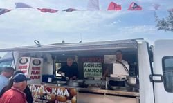 Ayvalık Hüsamettin Cindoruk'u unutmadı