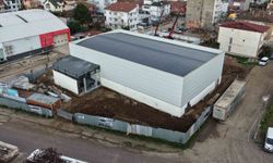 Başiskele'de 'Genc-i Âlâ Kapalı Spor Salonu' yükseliyor