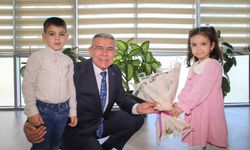 Başkan Güler, koltuğunu minik öğrencilere devretti