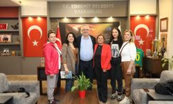 Başkan Mehmet Ertaş hayvanseverlerle bir araya geldi