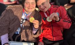 Bayburt Özel Eğitim Uygulama Okulu öğrencileri Türkiye şampiyonu oldu