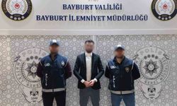 Bayburt'ta göçmen kaçakçılığı operasyonunda 1 kişi tutuklandı