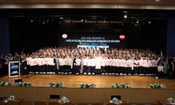 BEUN'da geleceğin hemşireleri üniformalarını giydi