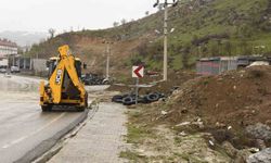 Bitlis'te yağışlardan dolayı toprak kayması meydana geldi
