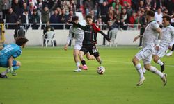 Bornova 1877 ve Karşıyaka, zorlu maçta karşı karşıya gelecek