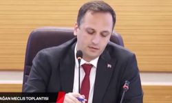 Bornova Belediye Meclisi'nde 'sevgili kontenjanı' gerginliği