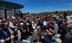 Bosna Hersek Savaşı sırasında öldürülen 6 kişi toprağa verildi