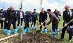 Bursa'nın fethinin 700'üncü yılında Karacabey'de fidanlar toprakla buluştu