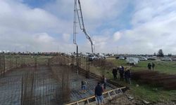 Cami temeli protokol üyelerinin katılımıyla atıldı