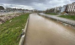 Çanakkale'de taşan Kocabaş Çayı normale döndü