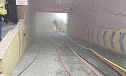 Çekmeköy'de park halindeki araçta yangın çıktı