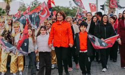 Didim'de bayram coşkusu sokaklara taştı