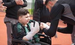 DMD hastası Eray'ın Kocaelispor antrenmanı heyecanı
