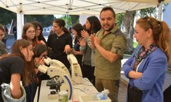 Ege Üniversitesinde, bilimle çocukların neşesi buluştu
