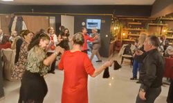 Eskişehir'de kadın zeybeklerin 'Meşk Gecesi' güzel geçti