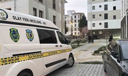 Eve giren hırsızlar yaklaşık 600 bin lira değerindeki ziynet eşyasını çaldı