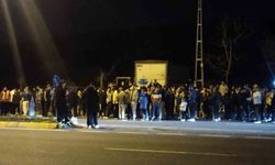 Fenerbahçeli taraftarlar Samandıra'da galibiyeti kutladı