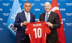 FIFA Başkanı Infantino'dan Türkiye'ye tebrik