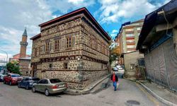 Geleneksel Erzurumevleri'nde tandırevi