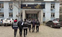 Hakkâri'de aranan 12 şahıs yakalandı