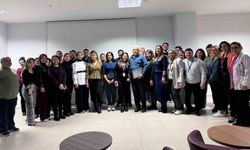 Hastanenin 40 yıllık emektarı için veda töreni