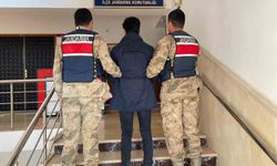 Hırsızlık suçundan aranan şahıs yakalandı