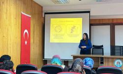 Hitit Üniversitesi Bilim Kafe'de otizm ve beslenme konuşuldu