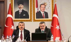 İki bakandan 81 il valisi ve il milli eğitim müdürü ile toplantı