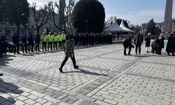 İstanbul'da Polis Haftası kortejine yoğun ilgi