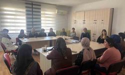 Kadınlara yanlış ilaç tüketiminin riskleri anlatıldı