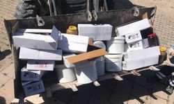 Kamyondaki 4 ton kaçak gıda ürünü imha edildi