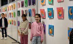 Kartepe'de minik ressamların eserleri Sanat Evi'nde sergileniyor