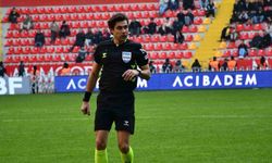 Kasımpaşa - Kayserispor maçını Mehmet Türkmen yönetecek