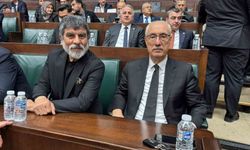 Kurtlar Vadisi'nde 'Erdal Kömürcü' karakteriyle tanınan ünlü oyuncu Sefa Zengin AK Parti Grup Toplantısı'na katıldı