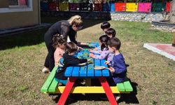 Kuşadası Belediyesi Çocuk Gelişim Merkezi'nde minikler yarınlara hazırlanıyor