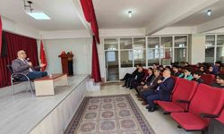 Kütahya'da 'Sürdürülebilir Toplumlar' temalı bilim söyleşisi